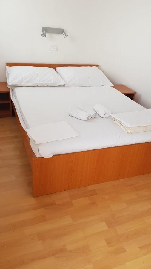 Apartmani Babic Dugi Rat Extérieur photo